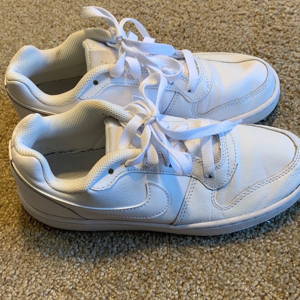 Nike Court Vision Low Next Nature Sneaker - Women's 6 - Picture 5 of 9